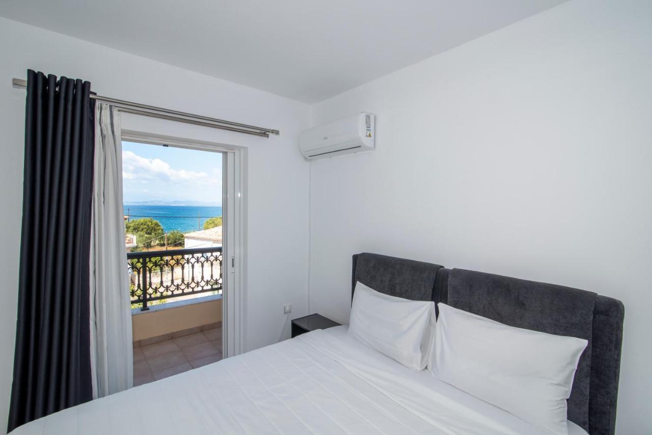 Mary'S Luxury Apartment Elaia. Elia  Екстериор снимка