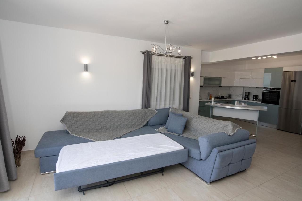 Mary'S Luxury Apartment Elaia. Elia  Екстериор снимка