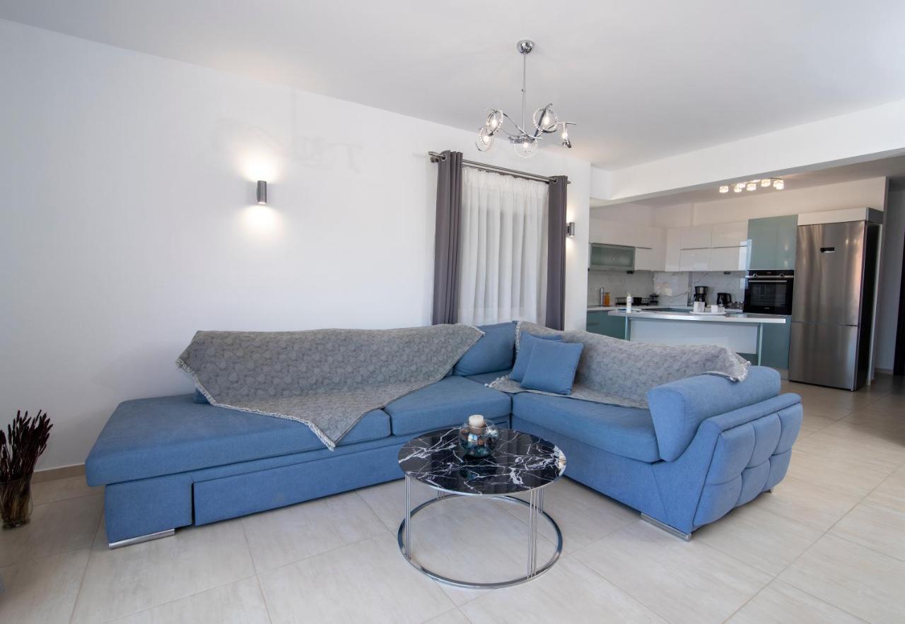 Mary'S Luxury Apartment Elaia. Elia  Екстериор снимка