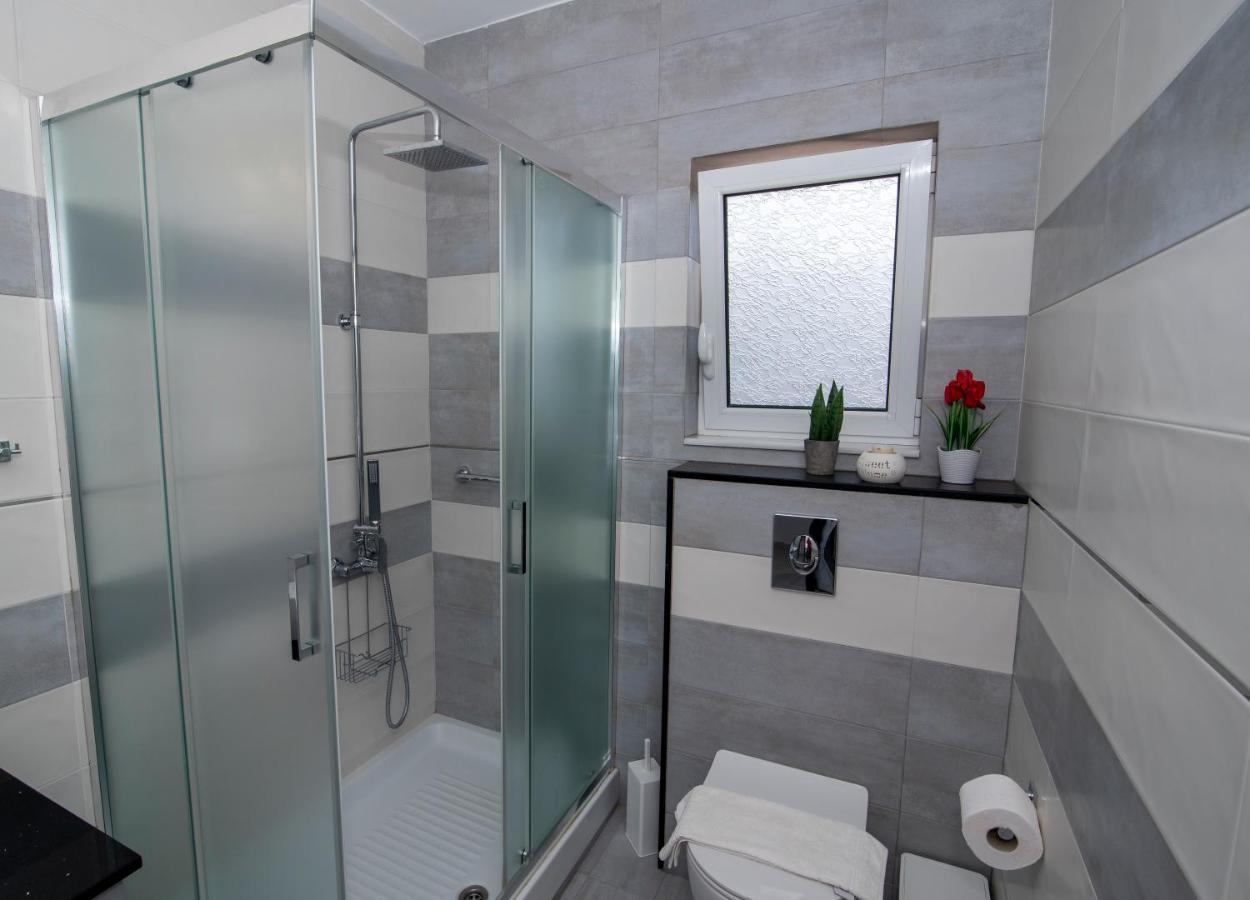 Mary'S Luxury Apartment Elaia. Elia  Екстериор снимка