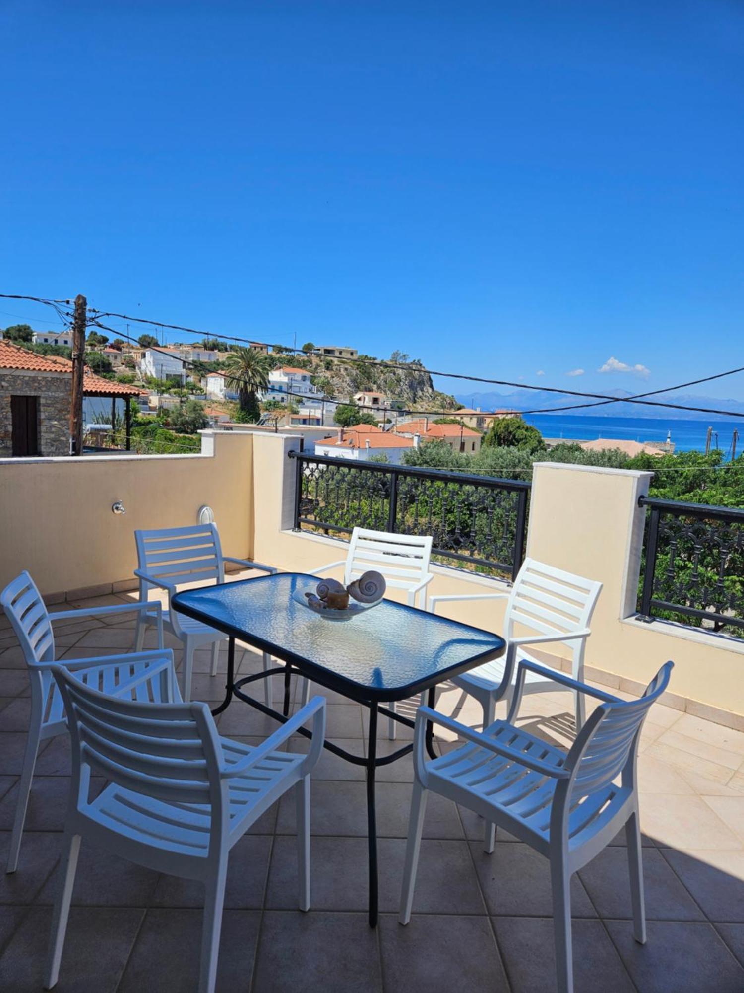 Mary'S Luxury Apartment Elaia. Elia  Екстериор снимка